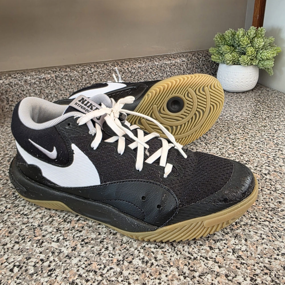 Womens Nike Volleyball Shoes